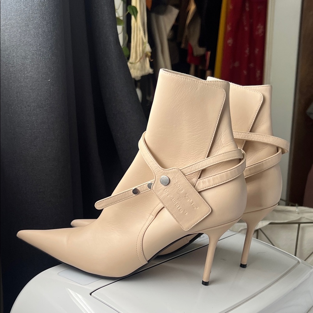 Off-White c/o Virgil Abloh Nude Leather Strap Ankle Boots (2018), Size 39 (8.5)